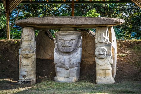  ¡Sumérgete en la Historia con el Parque Arqueológico de San Agustín! Un viaje fascinante a través del tiempo y las culturas precolombinas